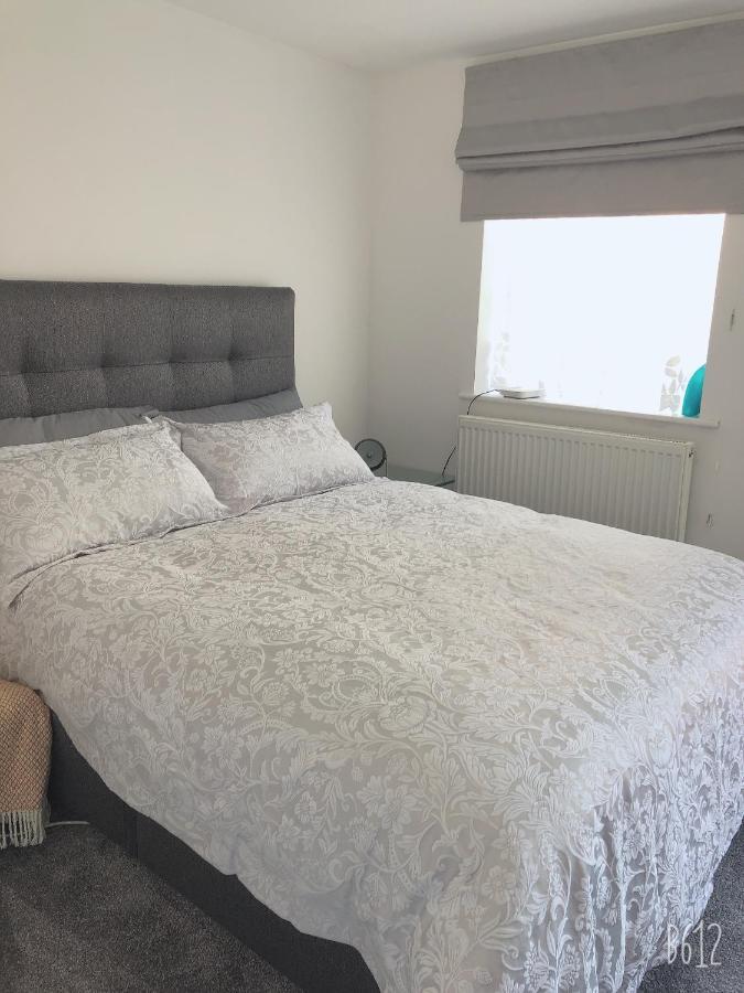 Flat 1 - Entire Modern With En-suite And Free Parking Close To Qmc, Centre & Notts Uni *