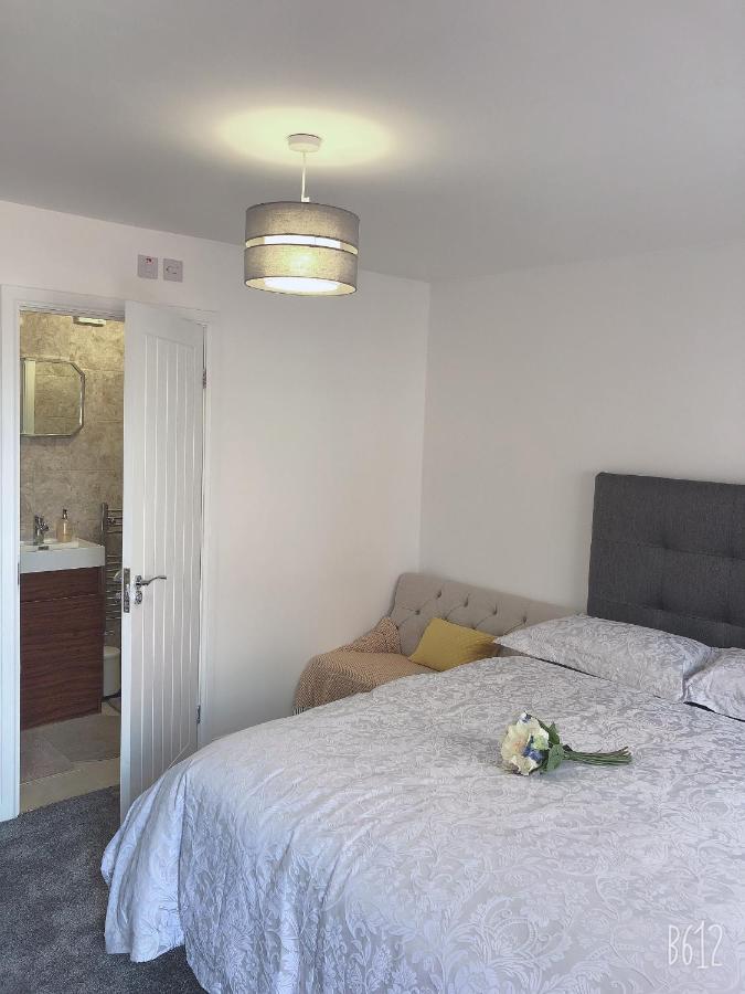 Flat 1 - Entire Modern With En-suite And Free Parking Close To Qmc, Centre & Notts Uni Apartment Nottingham